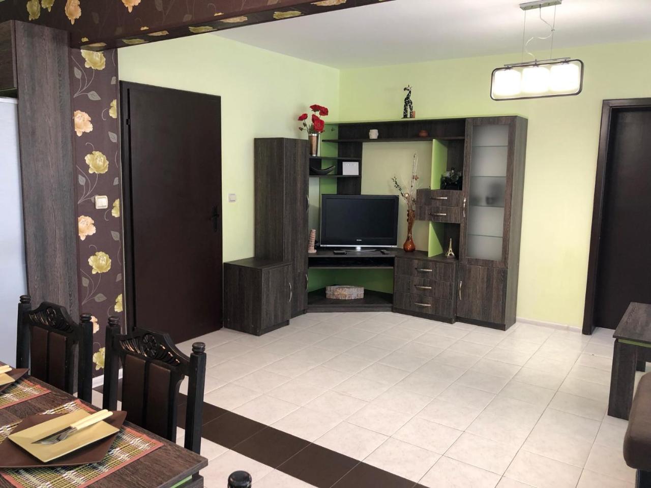 Gala Apartment Veliko Tarnovo Exterior photo